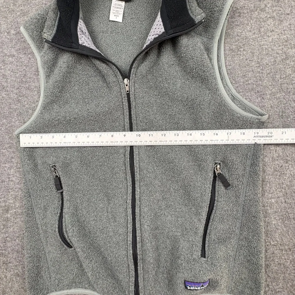 Patagonia Synchilla Fleece Vest Men Sm Gray Full Zip Adventure Nature Minimalist